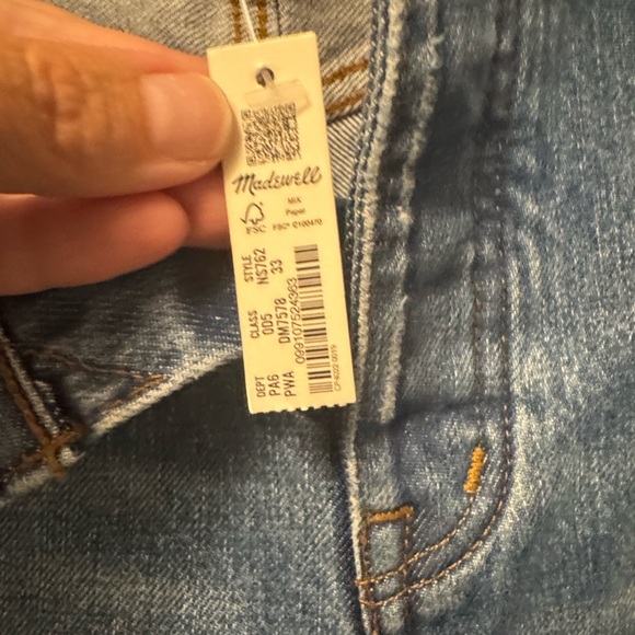 Madewell Distressed Blue Jean Shorts - Picture 6 of 8